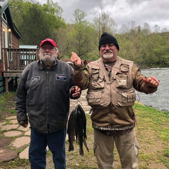 Meet your Posher, Eddie - Picture 2 of 2